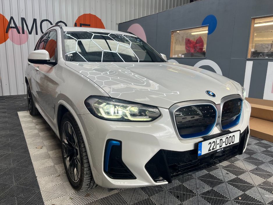 Image for 2022 BMW iX3 2022 BMW IX3 M-SPORT AUTOMATIC / CRUISE CONTROL / PARKING CAMERA / ELECTRIC MEMORY & HEATED SEATS / PADDLE SHIFTERS / PANORAMIC SUNROOF / AMBIENT LIGHTS AND MORE