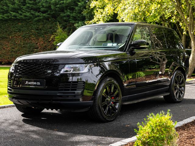 Image for 2020 Land Rover Range Rover P400E Vogue **LOW MILES**