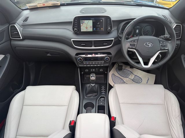 Image for 2019 Hyundai Tucson 2019 HYUNDAI TUSCON 1.7d PREMIUM PAN ROOF
