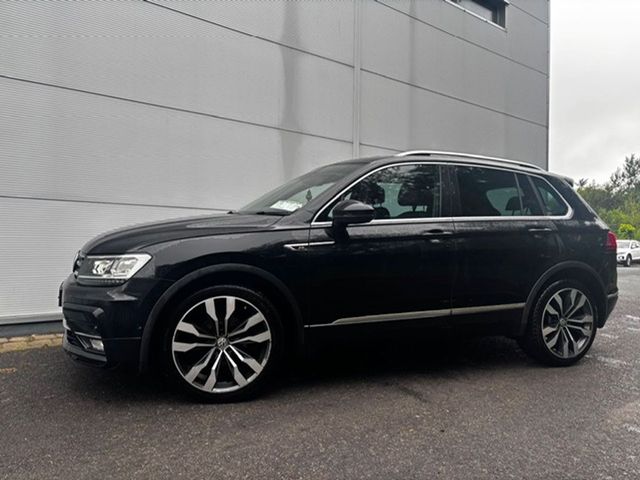 Image for 2020 Volkswagen Tiguan 2.0 TDI 150HP R-Line M6F Pan Roof Leather R Line
