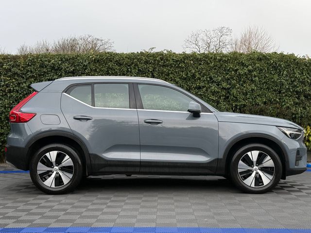 Image for 2022 Volvo XC40 CORE T4 1.5 HYBRID // FULL SERVICE HISTORY // APPLE CARPLAY/ANDROID AUTO // DIGITAL CLUSTER