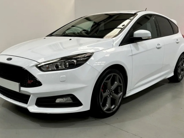 Image for 2017 Ford Focus ST-3
