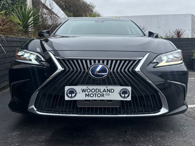 Image for 2020 Lexus ES 300h 2.5 HYBRID / LUX SPEC / TOP SPEC / TAX €170 