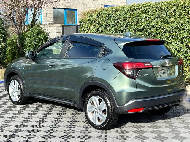 Image for 2020 Honda Vezel 1.5 HYBRID // VERY LOW MILEAGE // HALF LEATHER HEATED SEATS // 17" ALLOYS // REVERSE CAMERA