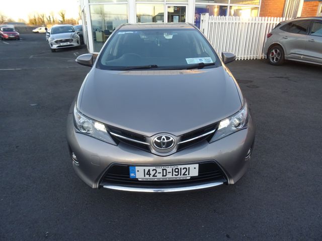 Image for 2014 Toyota Auris 1.4 D-4D Aura 4DR