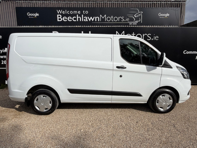 Image for 2022 Ford Transit Custom TREND 2.0 TDCI SWB // PRICE EXCL. VAT // WET BELT/TIMING BELT JUST REPLACED // 07/27 CVRT // ONE OWNER // AIR CON, CRUISE AND APPLE CARPLAY/ANDROID AUTO // FULL SERVICE HISTORY // 