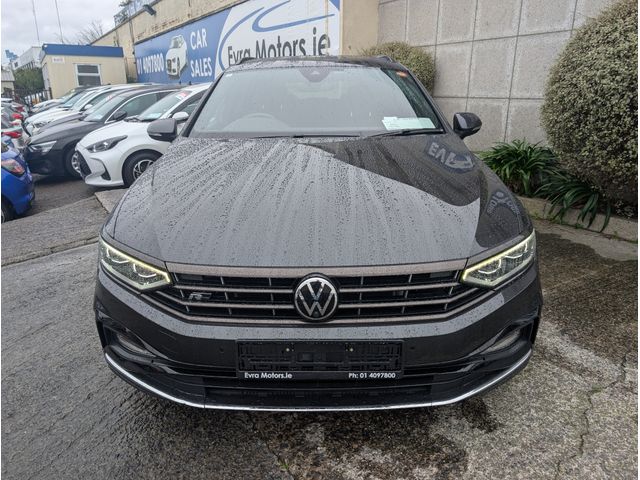 Image for 2023 Volkswagen Passat R-LINE AUTOMATIC 2.0 DIESEL//HIGH SPEC//FULL LEATHER HEATED SEATS//MASSAGE DRIVERS SEAT//SURROUND PARKING CAMERAS//KEYLESS ENTRY//ADAPTIVE CRUISE CONTROL//