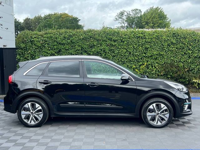 Image for 2022 Kia Niro 2 EV 64KWH // SERVICE HISTORY // ANDROID AUTO/APPLE CARPLAY // AIR CONDITIONING 