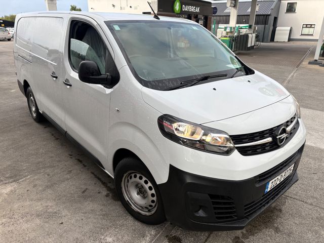 Image for 2022 Opel Vivaro 1.5 CDTi 100PS LWB 82Km