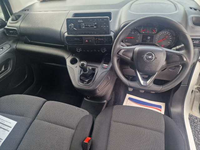 Image for 2020 Opel Combo LONG WHEEL BASE 1.5 100ps 5DR*QUALITY ASSURED USED CARS*SIMI APPROVED*GREAT RATE FINANCE AVAILABLE*WELCOME TO DAVID QUIGLEY AUTOS*