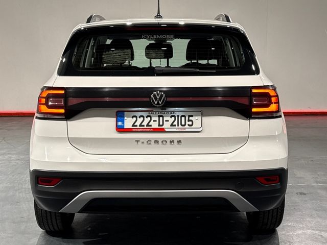 Image for 2022 Volkswagen T-Cross LIFE 1.0 - MANUAL - ALLOY WHEELS - CRUISE CONTROL - MULTI FUNCTION STEERING WHEEL - REAR VIEW CAMERA 
