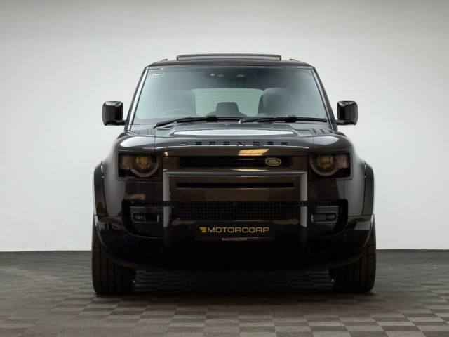 Image for 2024 Land Rover Defender HSE X-DYNAMIC 2.0 PHEV