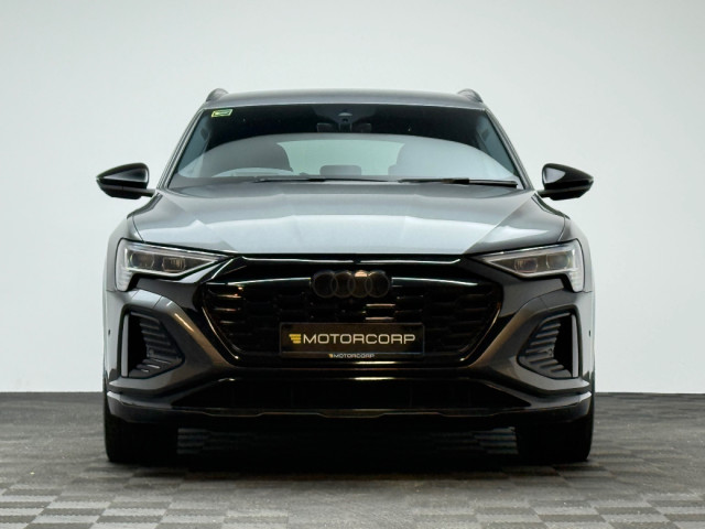Image for 2023 Audi Q8 e-tron 50 BLACK EDITION QUATTRO