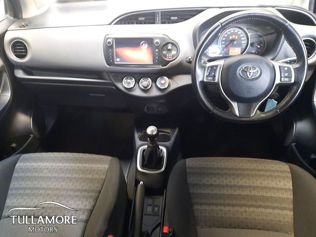 Image for 2016 Toyota Yaris 1.4 D-4D 90 5Dr Luna