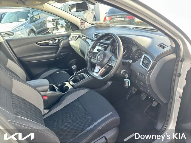 Image for 2021 Nissan Qashqai 1.3 PETROL SV