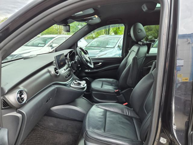 Image for 2017 Mercedes-Benz V Class V220 Cdi Lwb Amg Line 