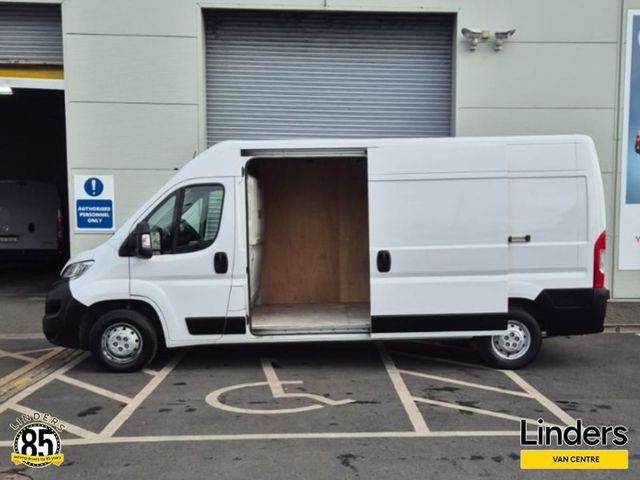Image for 2023 Opel Movano L3H2 EX DEMO