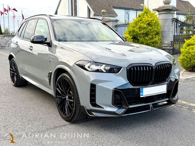 Image for 2024 BMW X5 50e M-SPORT AUTO X-DRIVE==HUGE SPEC==INDIVIDUAL COLOUR==COST OVER €150K NEW==