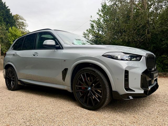 Image for 2025 BMW X5 50E M SPORT *Technology Plus Pack…Comfort Pack…SkyLounge* 