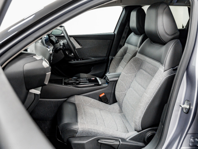 Image for 2023 Citroen C5 X Feel Pack 1.2 Petrol Auto 130HP