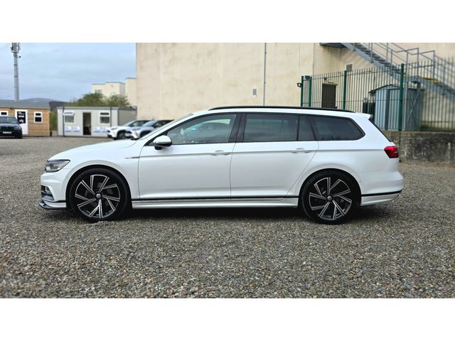 Image for 2016 Volkswagen Passat R-Line Wagon 