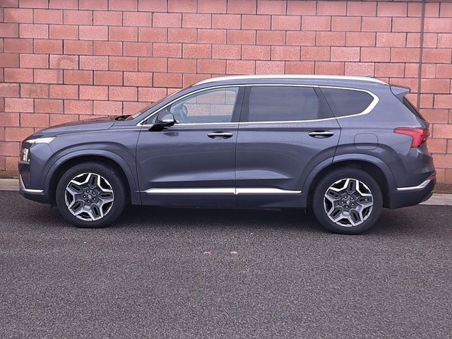 Image for 2022 Hyundai Santa Fe Premium Model 4 wheel drive Plug in Hybrid Automatic 7 seater.