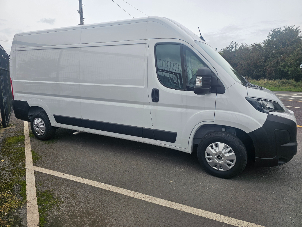 Image for 2026 Citroen Relay 
