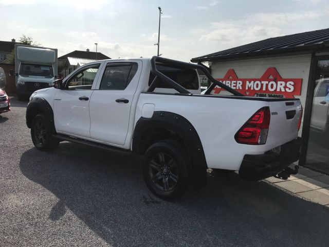 Image for 2018 Toyota Hilux 