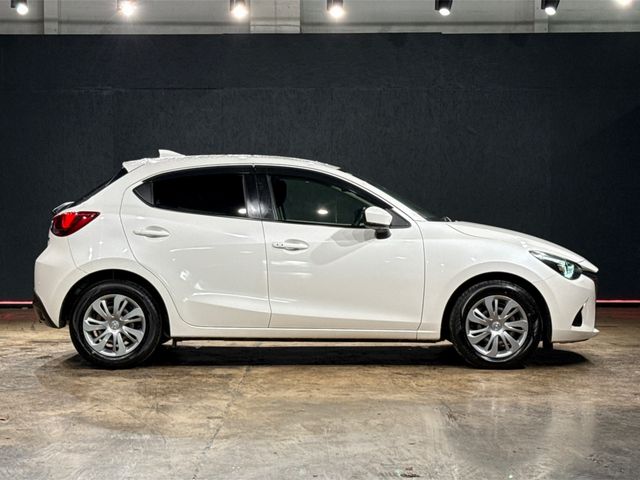 Image for 2018 Mazda Demio 1.3 AUTOMATIC 