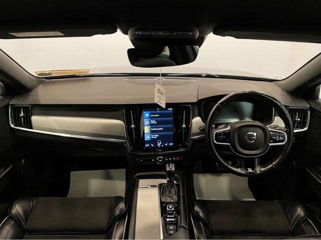 Image for 2020 Volvo S90 D4 R-DESIGN AT 4DR AUTO