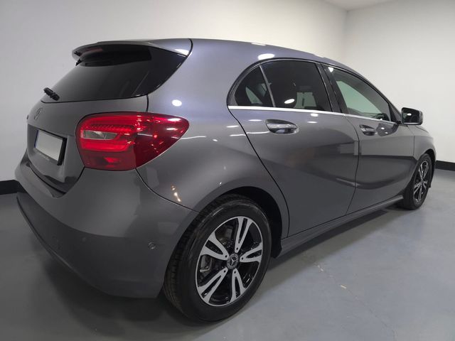 Image for 2016 Mercedes-Benz A Class 