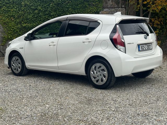 Image for 2016 Toyota Aqua 1.5 Hybrid