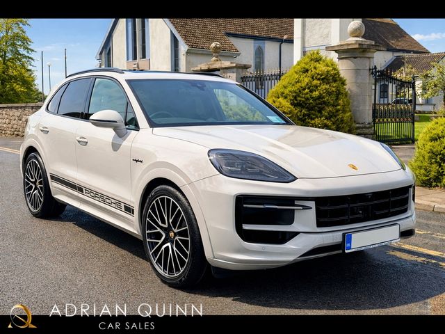 Image for 2024 Porsche Cayenne 3.0 V6 E-HYBRID AUTO==HUGE SPEC==COST €153K NEW==