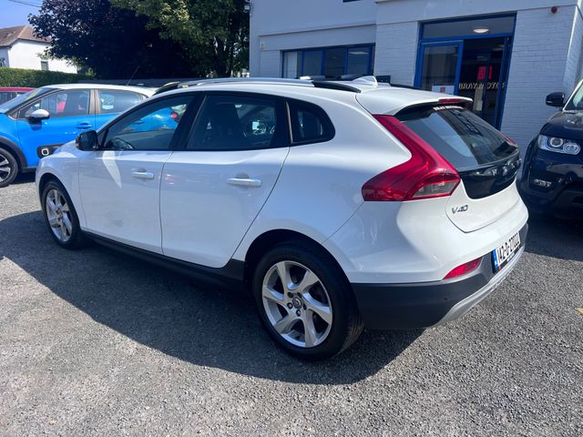 Image for 2014 Volvo V40 2014 VOLVO V40 1.6d CROSS COUNTRY SE LUX AUTO