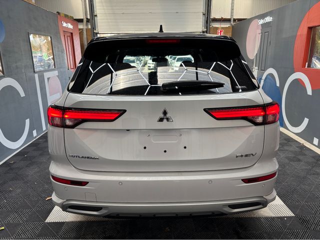Image for 2024 Mitsubishi Outlander 2024 €46950 MITSUBISHI OUTLANDER PHEV 7 Seater - 4WD - Apple CarPlay - Sunroof