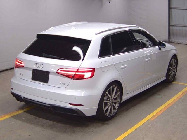 Image for 2018 Audi A3 S-LINE - UPGRADED ALLOYS - 1.4 TFSI SPORT - BLACK HALF LEATHER - PADDLE SHIFT - CRUISE CONTROL - HEATED SEATS - DIGITAL DASH - REAR CAMERA