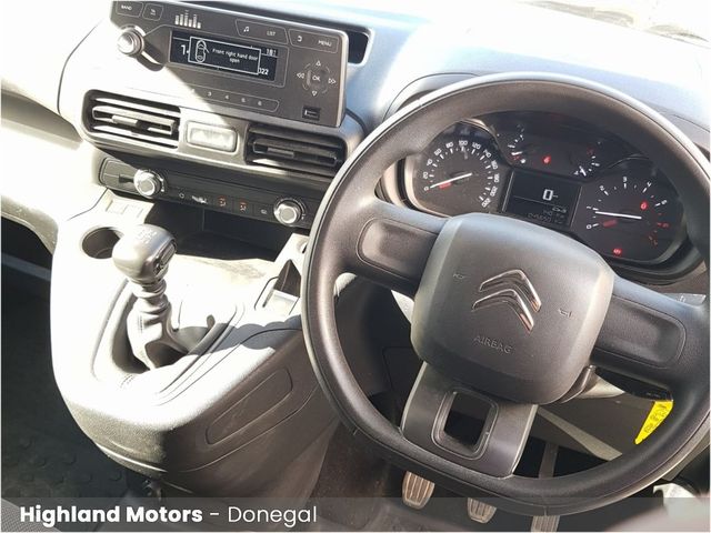 Image for 2022 Citroen Berlingo BERLINGO X BLUEHDI 100 LWB ** WITH VAT INVOICE ** 