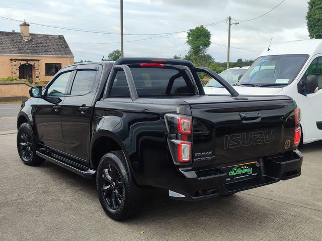Image for 2023 Isuzu D-MAX V CROSS 