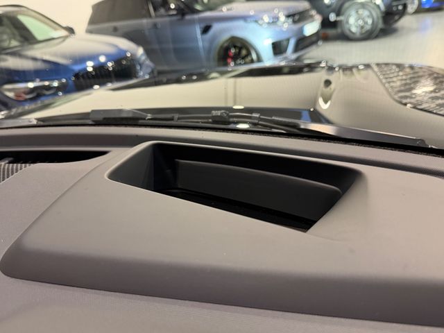 Image for 2024 Land Rover Defender HARD TOP X-DYNAMIC 350 HSE #18