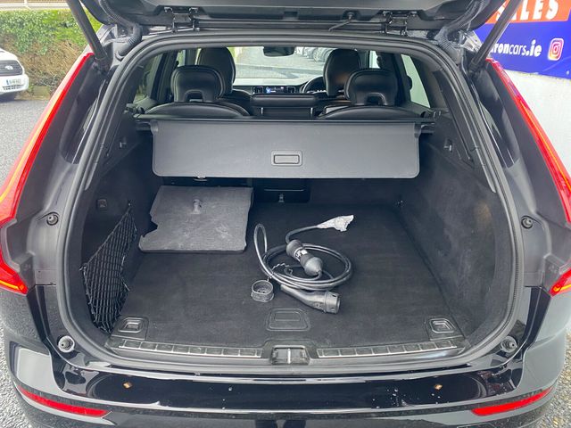 Image for 2021 Volvo XC60 