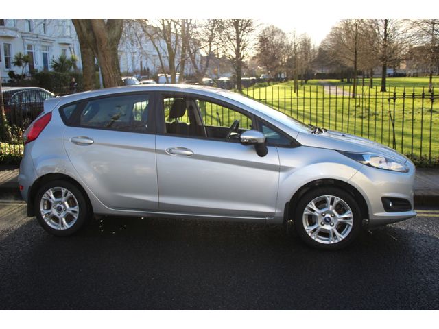 Image for 2016 Ford Fiesta Zetec 1.25 60PS 5Dr Petrol 