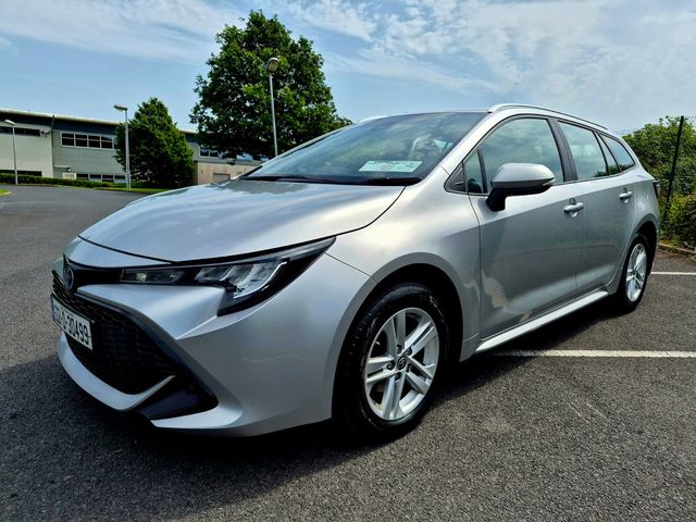 Image for 2022 Toyota Corolla 1.8 Hybrid Luna