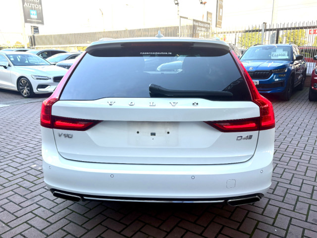 Image for 2020 Volvo V90 2020 VOLVO V90 D4 INSCRIPTION 