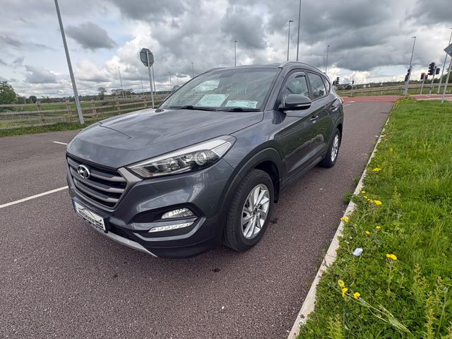 Image for 2017 Hyundai Tucson Executive Spec 1.7D Excellent Condition! Leather, sat Nav, Touch Screen Infotainment System, Lane Departure Warning, Rear Parking Sensors, 
