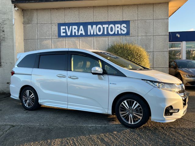 Image for 2020 Honda Odyssey ABSOLUTE 7 SEATER AUTOMATIC 2.0 PETROL HYBRID //HIGH SPEC//HALF LEATHER ELECTRIC HEATED SEATS//REMOTE POWER SLIDING REAR DOORS//360 PARKING CAMERAS//