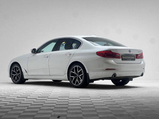Image for 2017 BMW 5 Series 520D SE AUTO