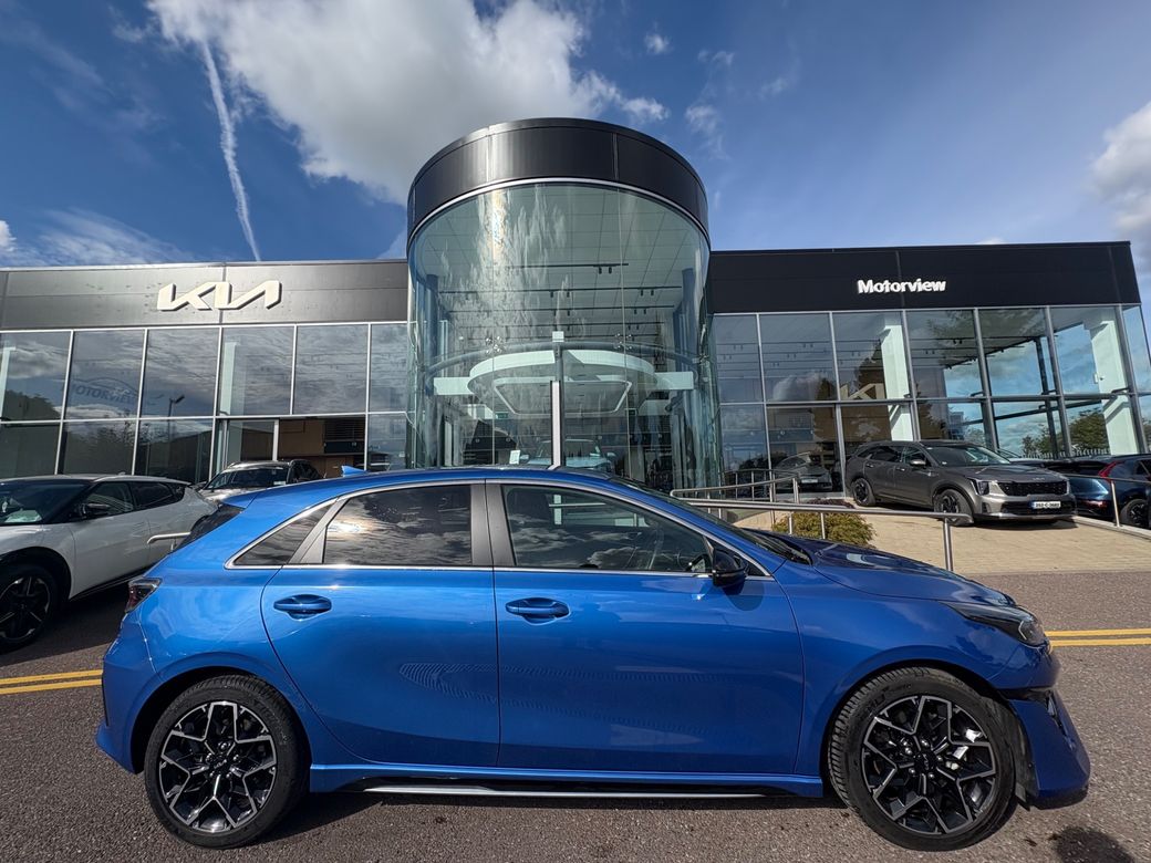 Image for 2025 Kia Ceed 1.0 GT Line MY25, **warranty till 2032** **3 year AA** Bluetooth, Apple CarPlay, Alloy Wheels, Reversing Camera, Rear Parking Sensors, Touch Screen Infotainment System, 