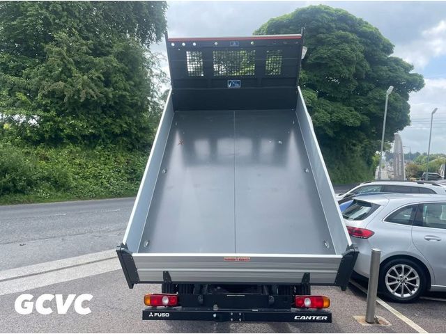 Image for 2025 Mitsubishi Canter 