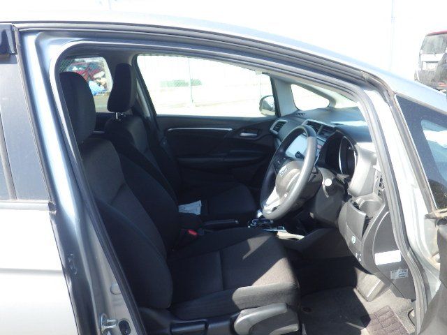 Image for 2015 Honda Fit 1.5 Petrol Hybrid Auto