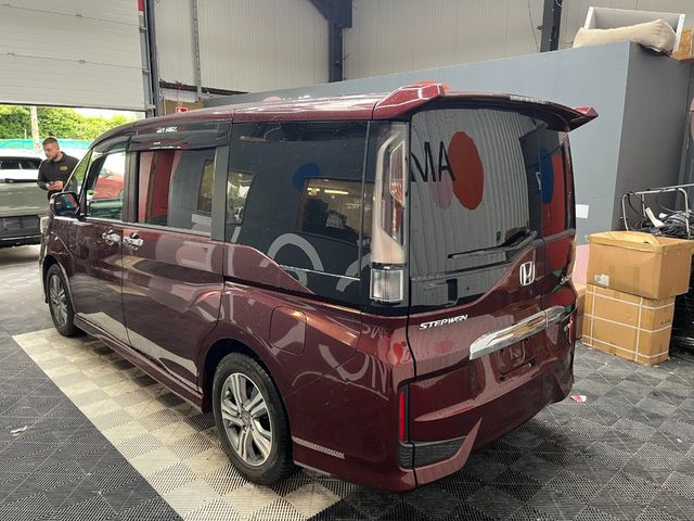 Image for 2020 Honda Stepwagon 2020 HONDA STEPWAGON SPADA EHEV G 2.0 AUTOMATIC / CRUISE CONTROL / PARKING CAMERA / 7 SEATS OPTION / ELECTRIC & AUTOMATIC DOORS AND MORE